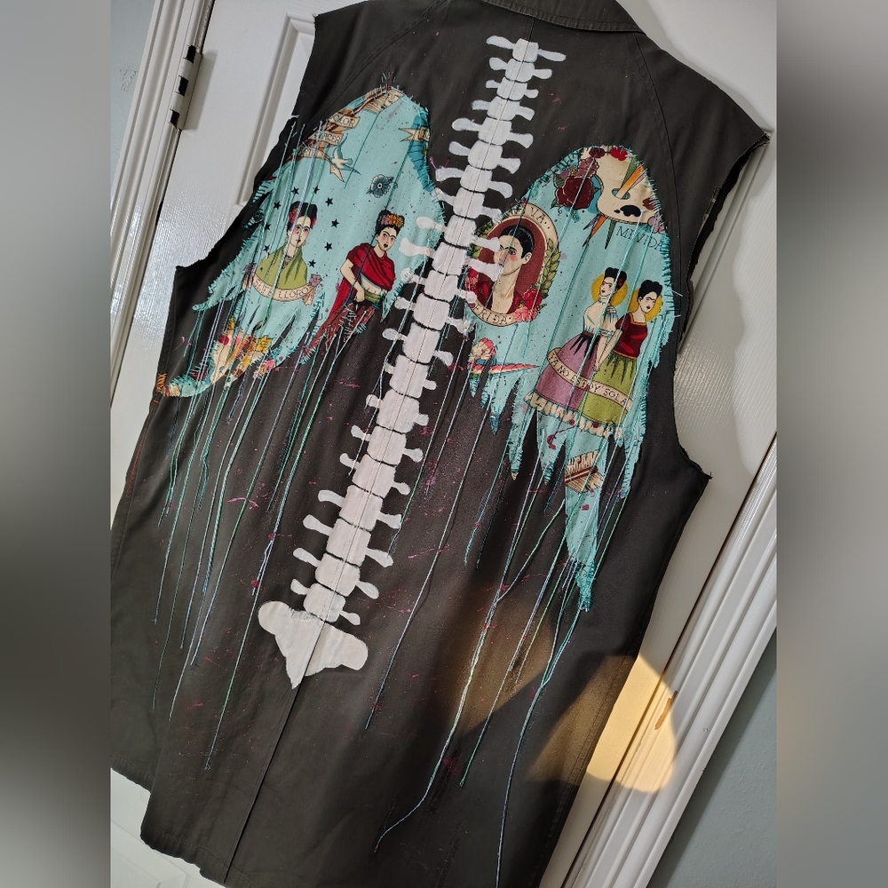 Custom Frida Kahlo wings sleeveless trench coat Size XL-XXL Festival Street Wear